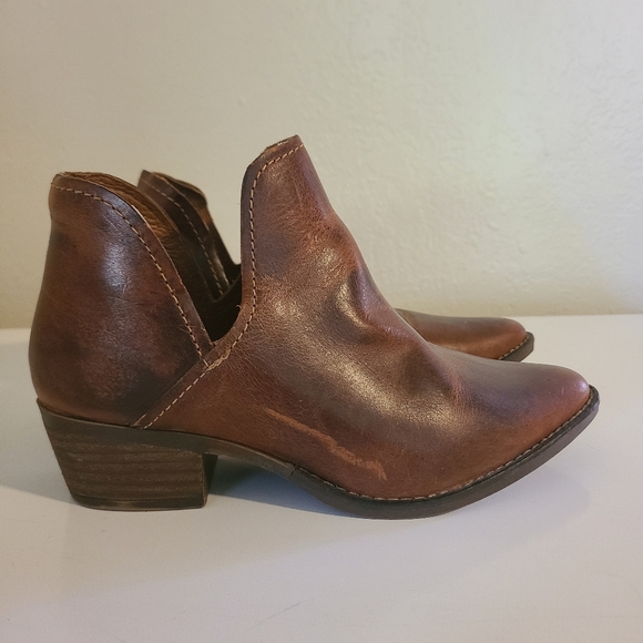 Steve Madden Austin Ankle Bootie Size 5.5M - Picture 2 of 8